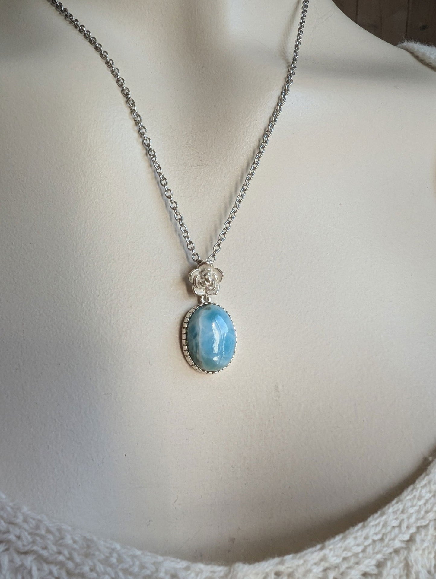 Collier avec larimar - Aurore Lune 