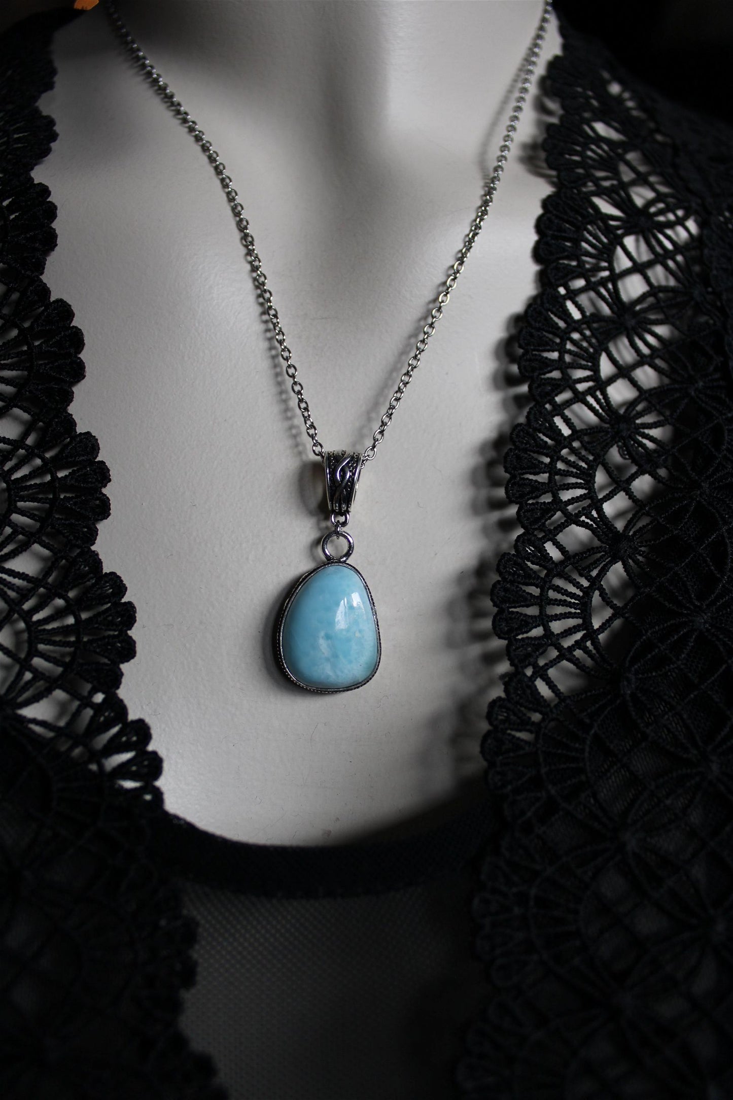 Collier avec larimar - Aurore Lune 