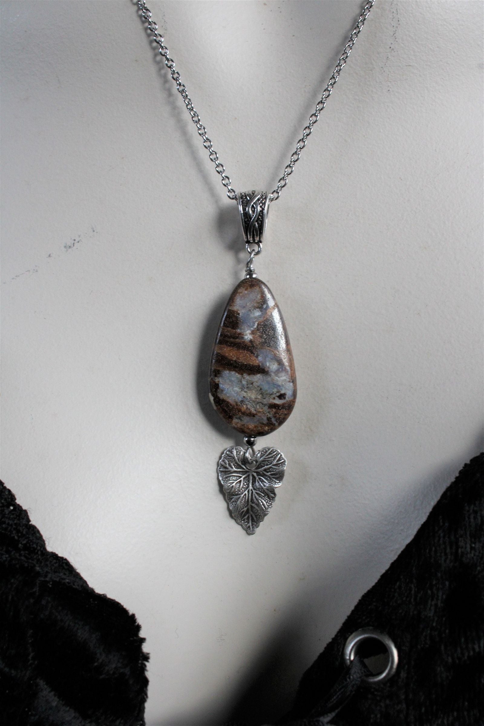 Collier avec opale boulder - Aurore Lune 
