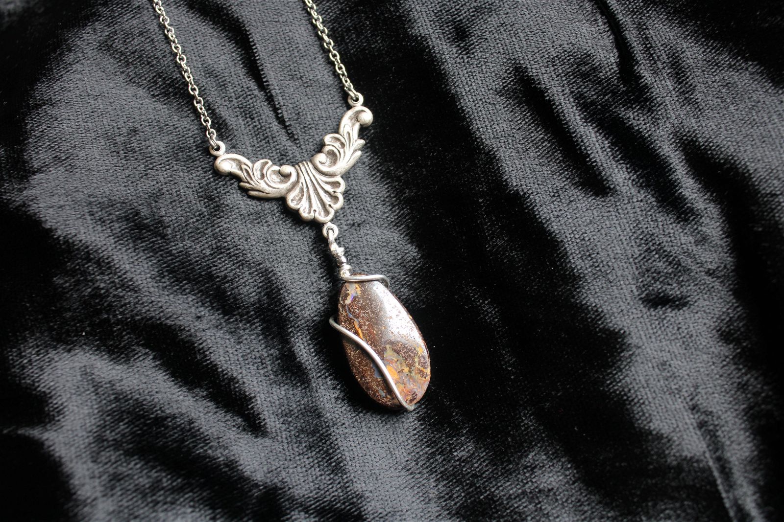 Collier avec opale boulder * River * - Aurore Lune 