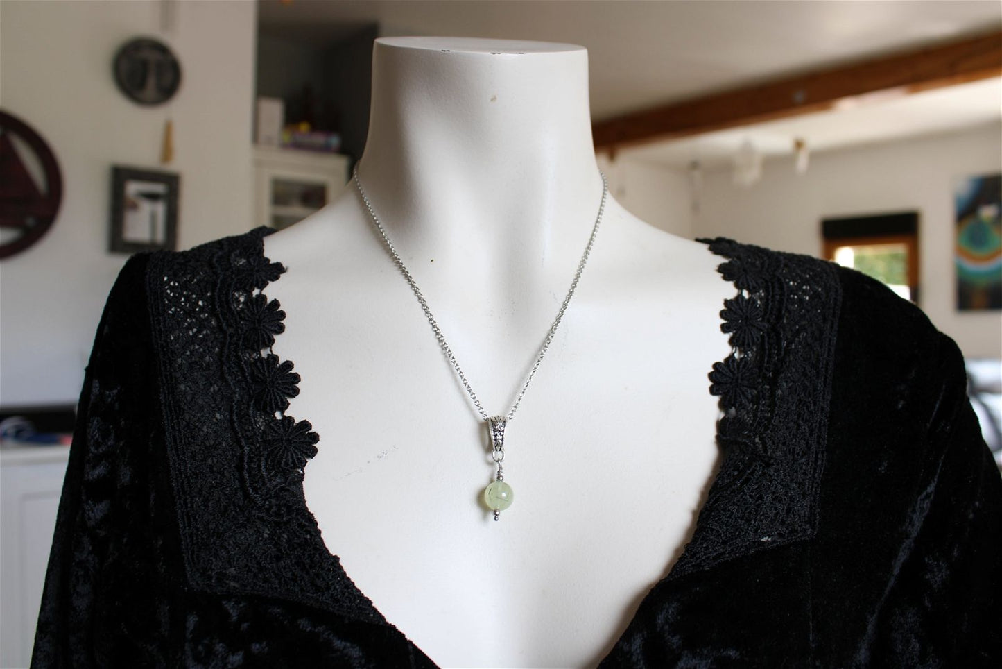 Collier avec prehnite - Aurore Lune 