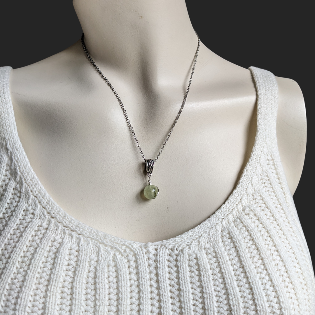 Collier avec prehnite - Aurore Lune 