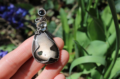 Collier  avec saphir - corindon - Aurore Lune 