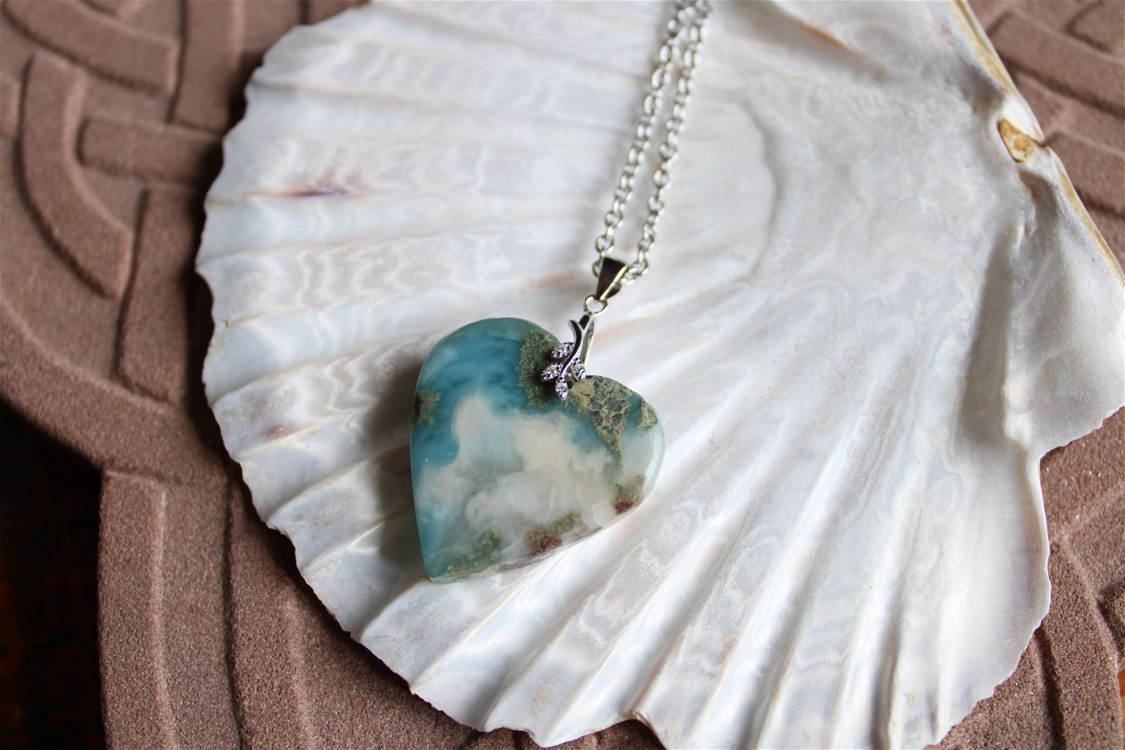 Collier cœur de larimar République Dominicaine - Aurore Lune 