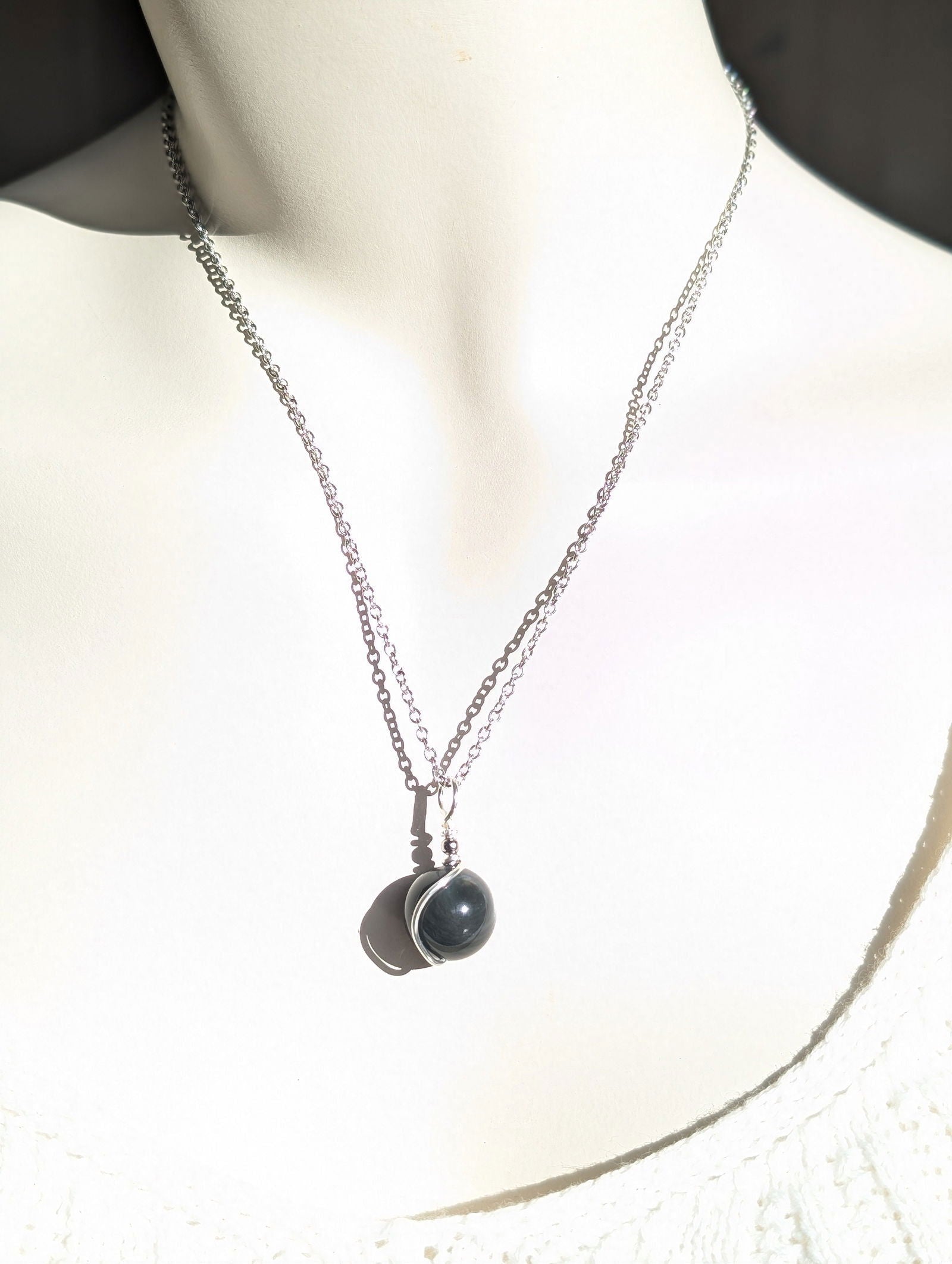 Collier en obsidienne mentogochol - Aurore Lune 