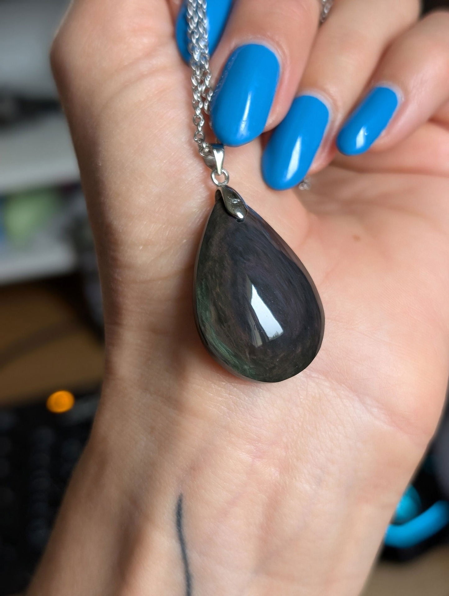 Collier en obsidienne mentogochol - Aurore Lune 