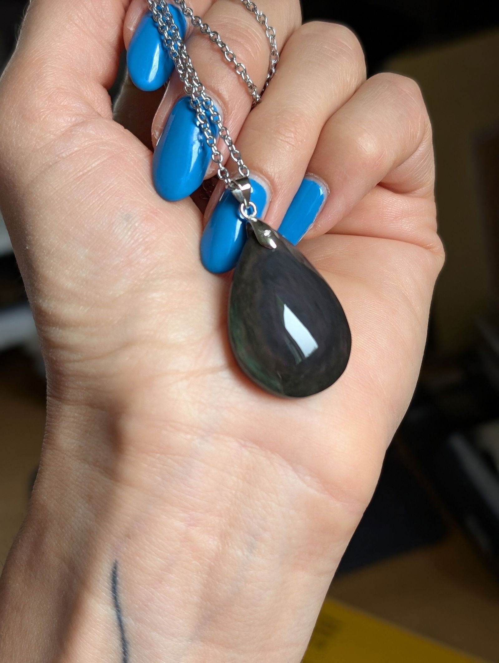 Collier en obsidienne mentogochol - Aurore Lune 