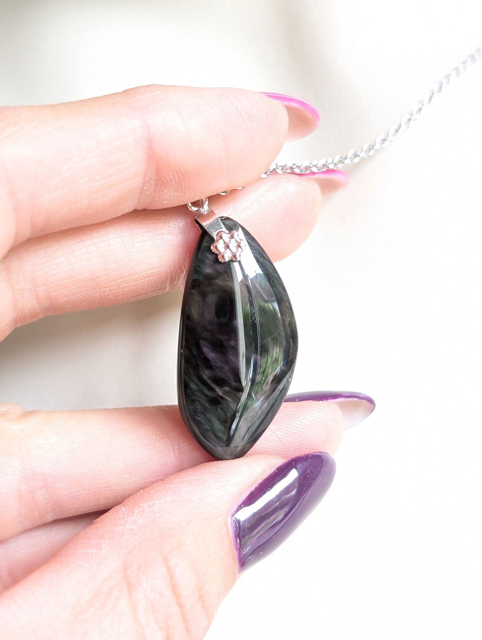 Collier en obsidienne mentogochol - Aurore Lune 