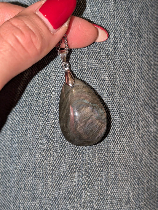 Collier en obsidienne mentogochol ou manta huichol recto verso - Aurore Lune 