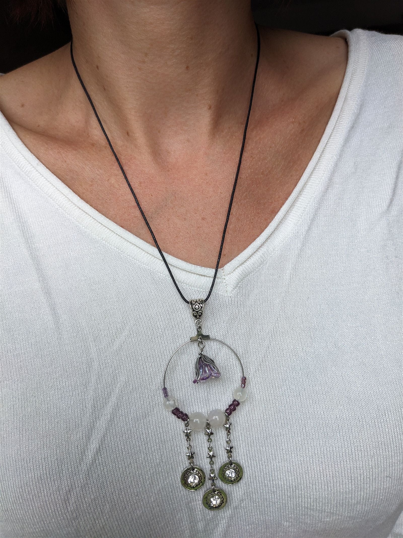 Collier labradorite blanche et décorations douces - Aurore Lune 