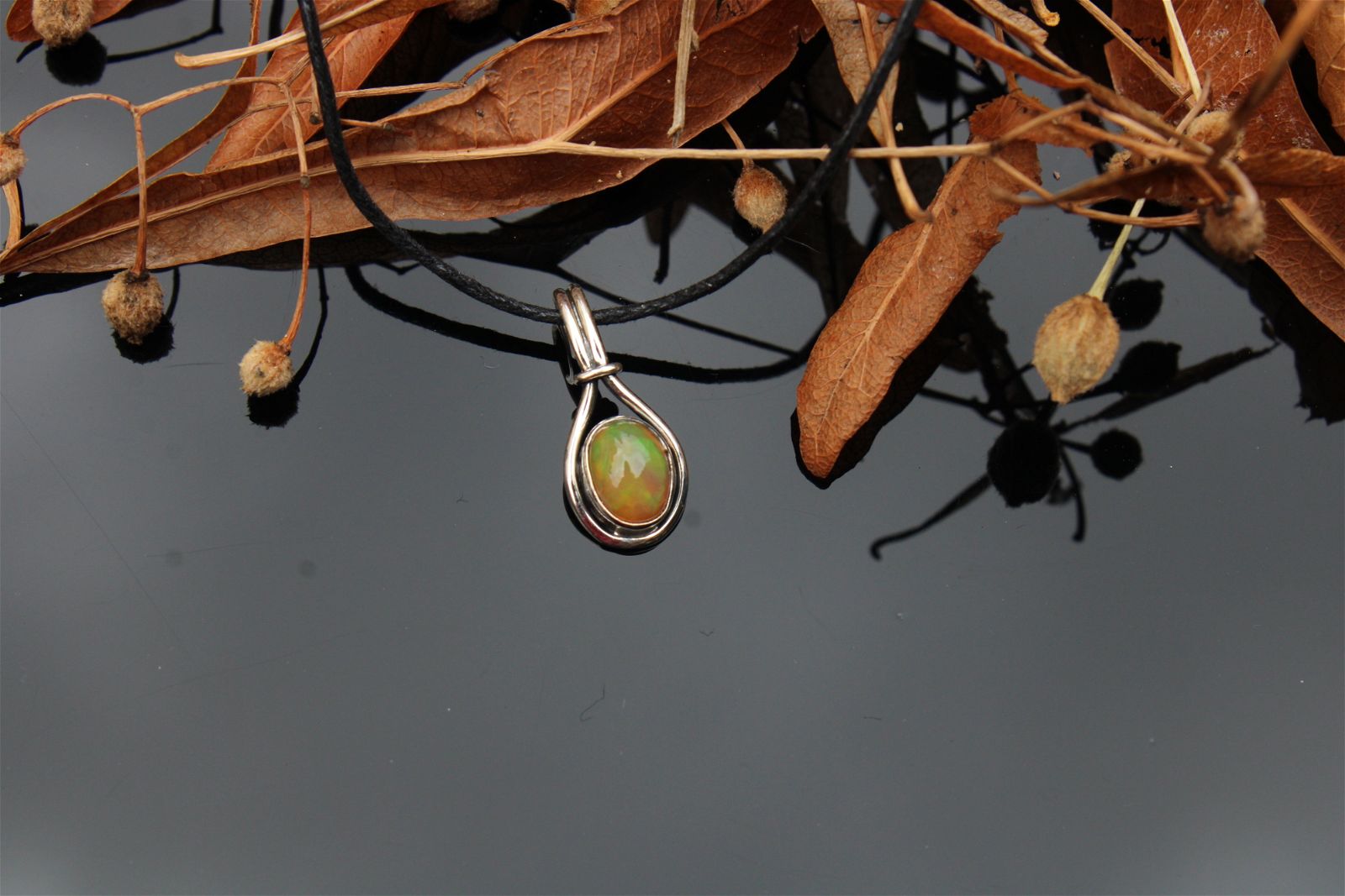 Collier opale véritable GREEN FIRE - Aurore Lune 