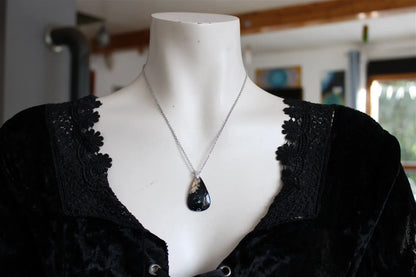 Collier racine de palmier fossilisée - Aurore Lune 