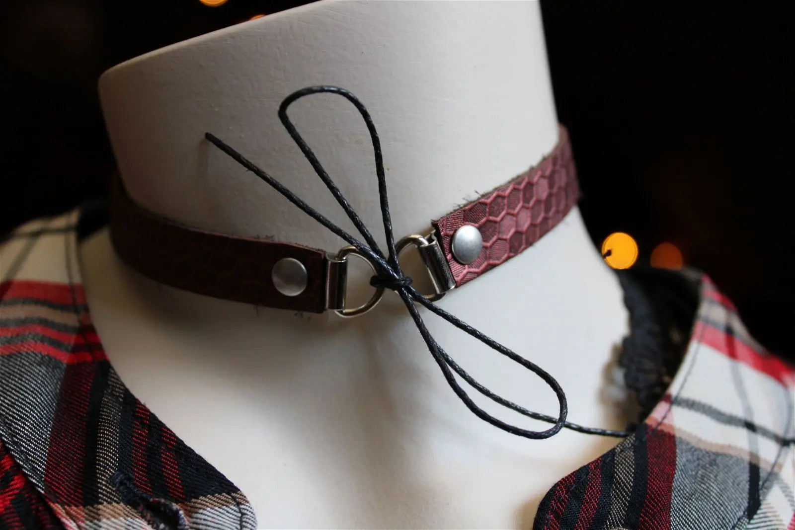 Collier ras-du-cou en cuir réglable à la longueur désirée - Aurore Lune 