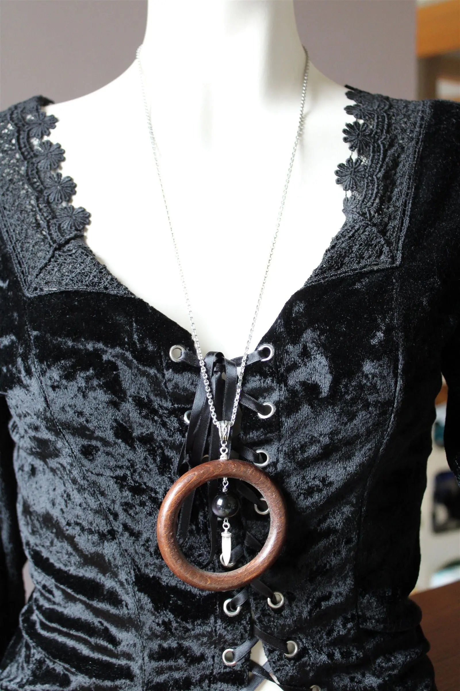 Collier sautoir oeil céleste dague - Aurore Lune 