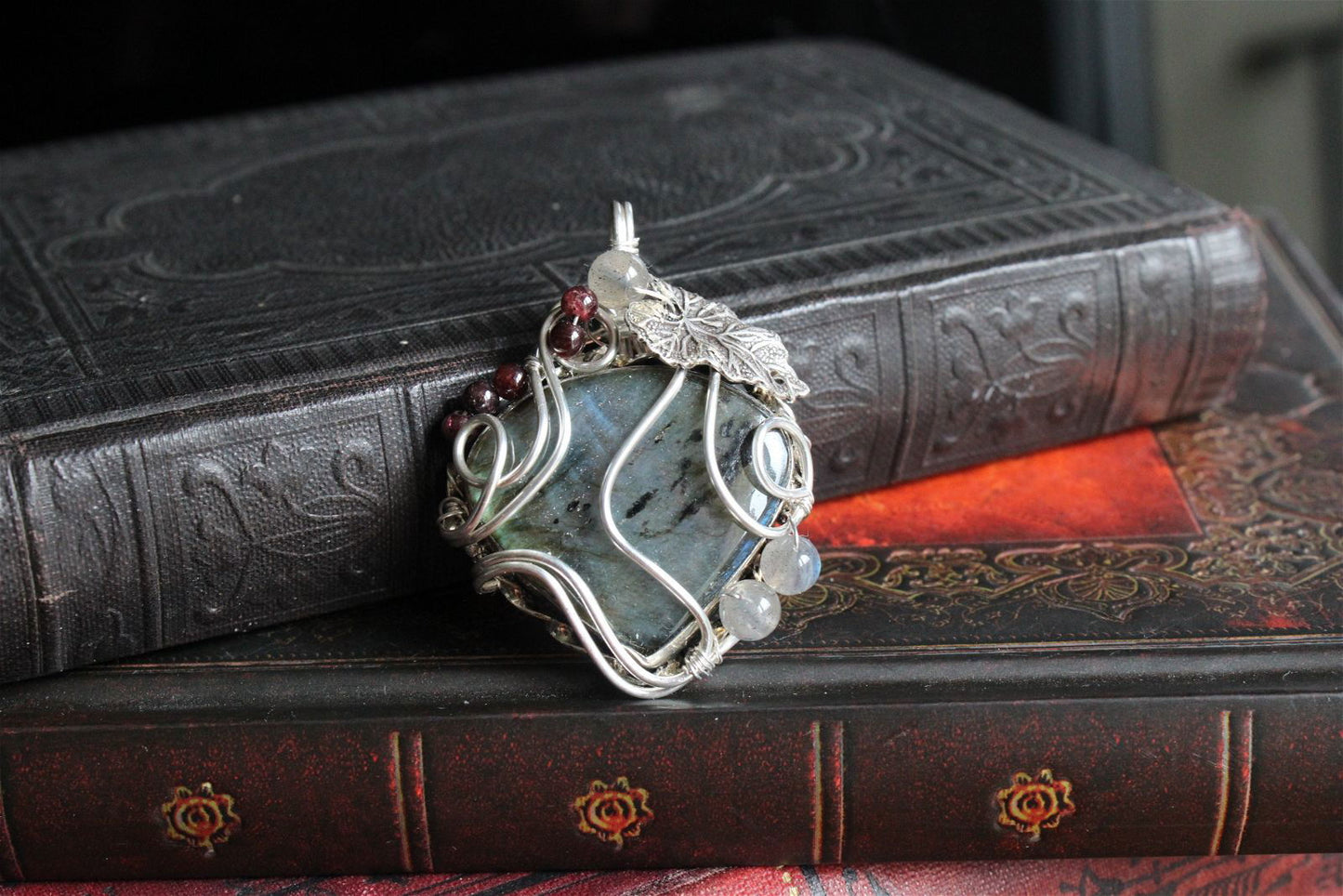 Collier wirewrap en labradorite - Aurore Lune 