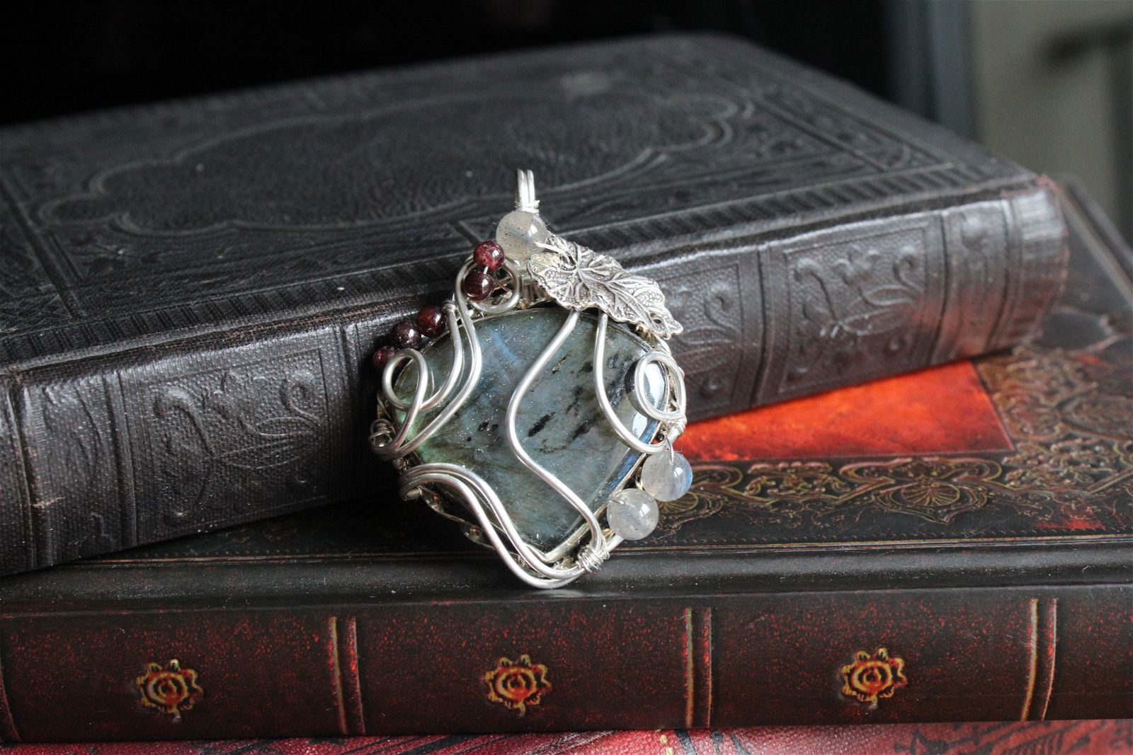 Collier wirewrap en labradorite - Aurore Lune 