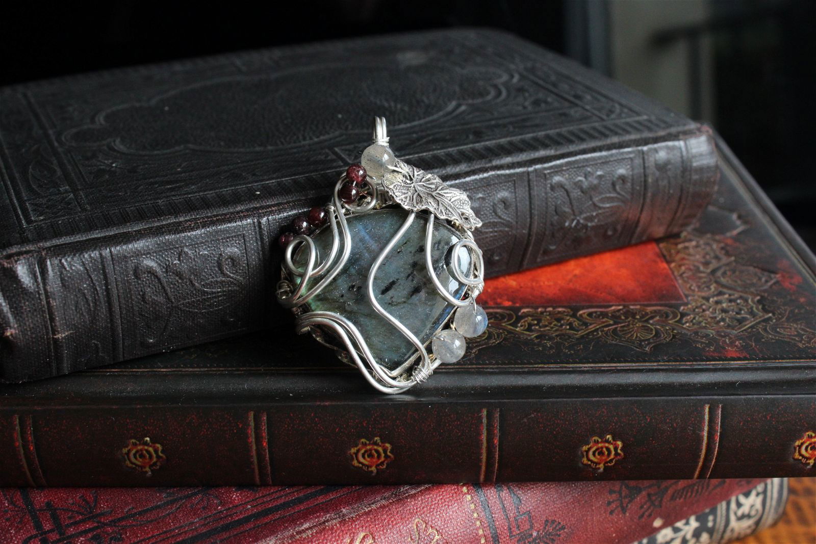 Collier wirewrap en labradorite - Aurore Lune 