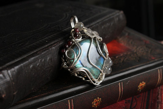 Collier wirewrap en labradorite - Aurore Lune 