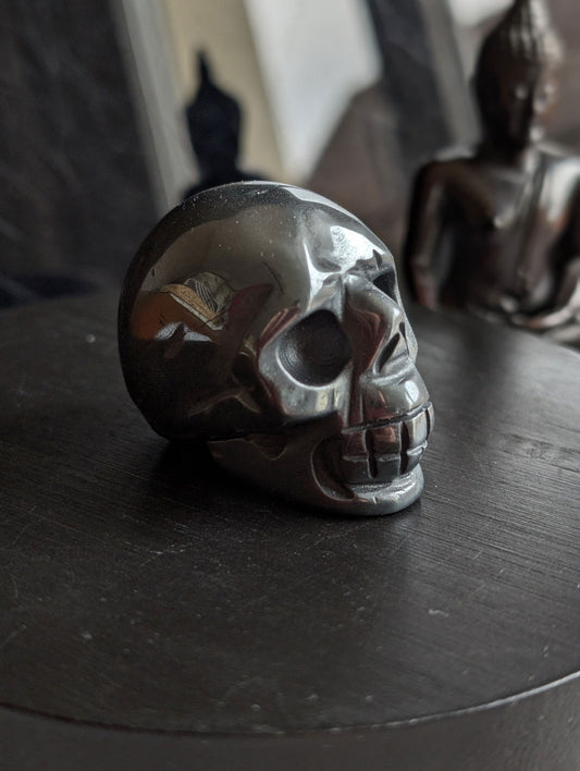 Crâne décoratif hématite - Aurore Lune 