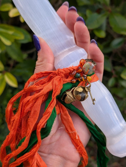 Couteau rituel en sélénite - 25 cm environ