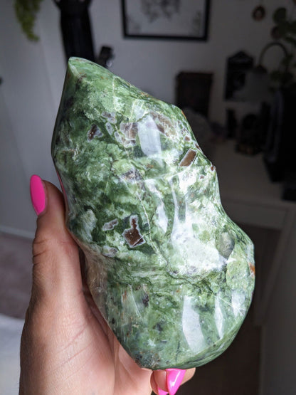 Flamme en chrysoprase de Madagascar - Aurore Lune 
