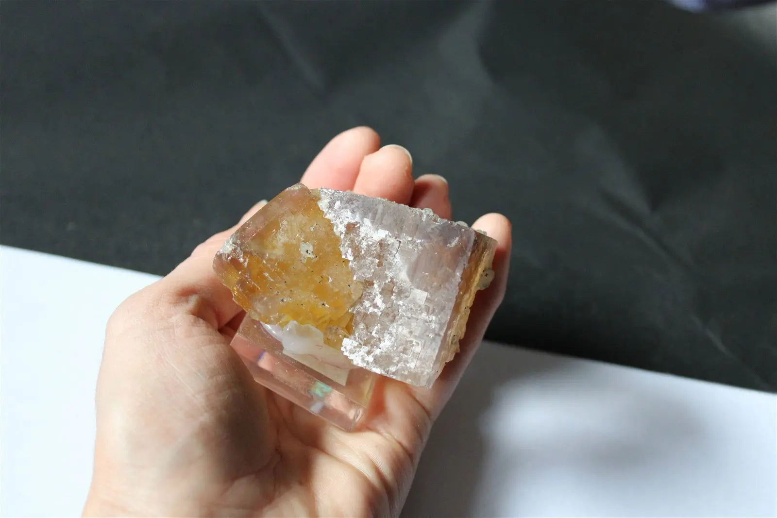 Fluorite sur socle - Aurore Lune 