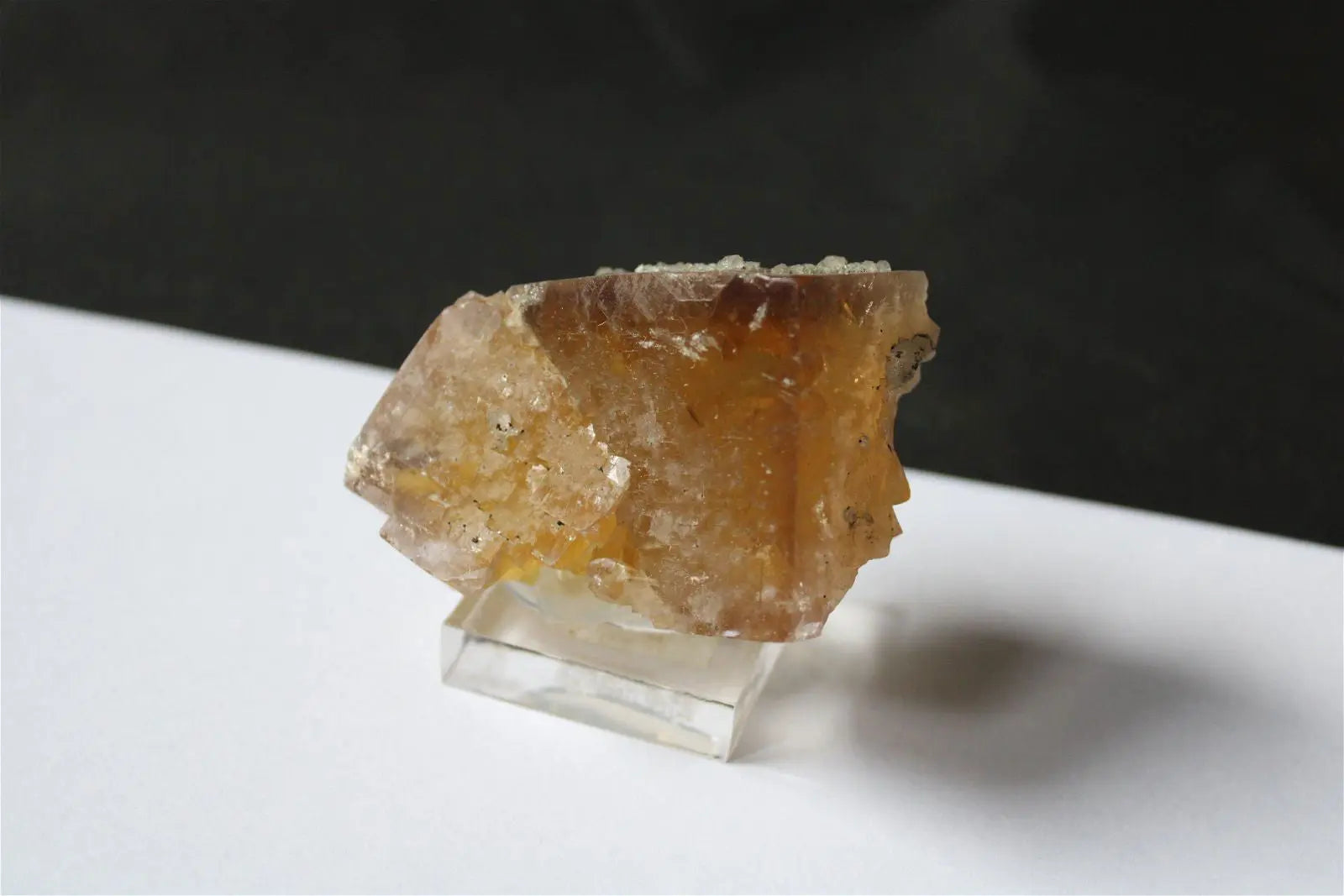 Fluorite sur socle - Aurore Lune 