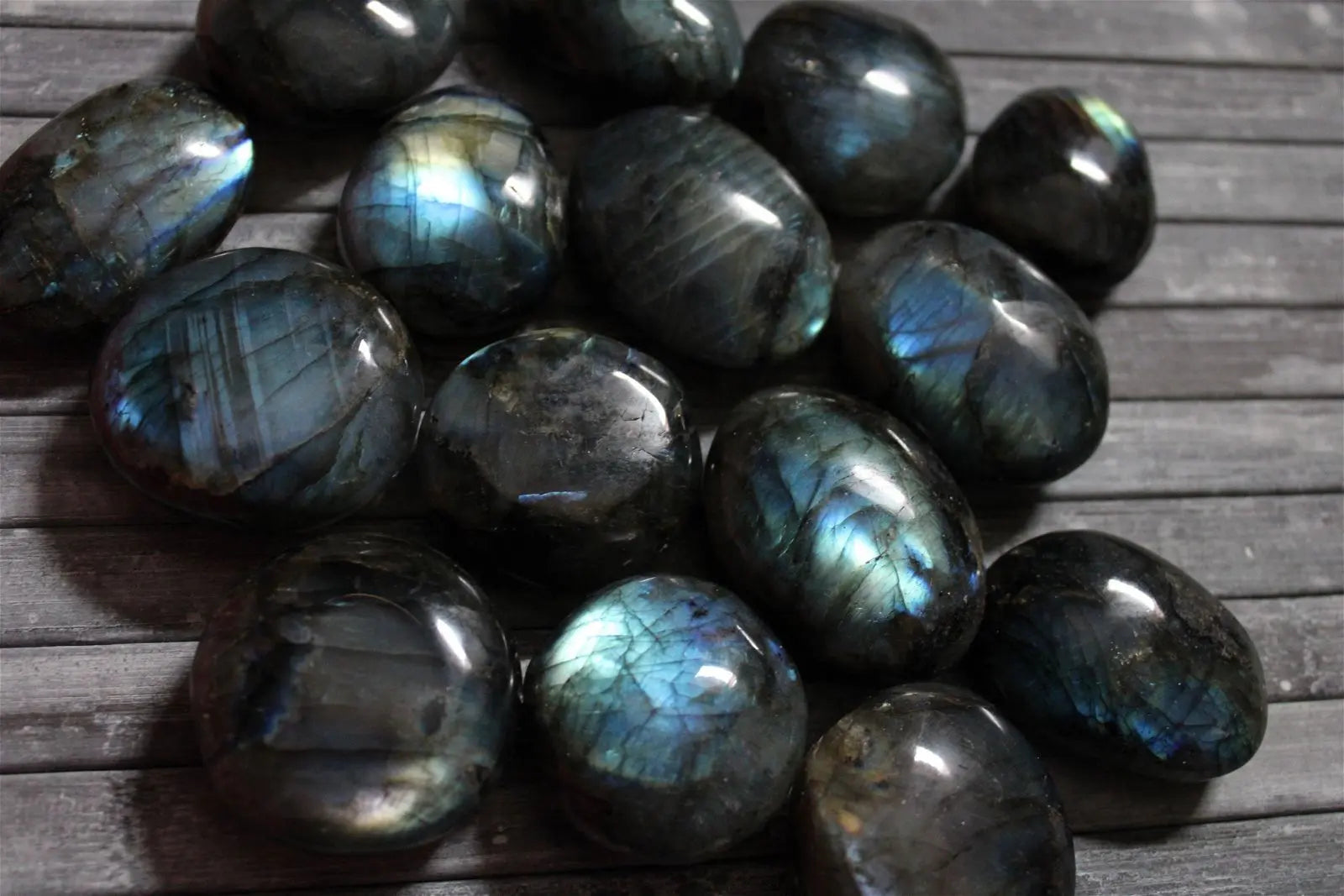 Galet de labradorite 3 ou 4 cm - Aurore Lune 