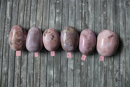 Grand galet de lépidolite tons roses AU CHOIX - Aurore Lune 