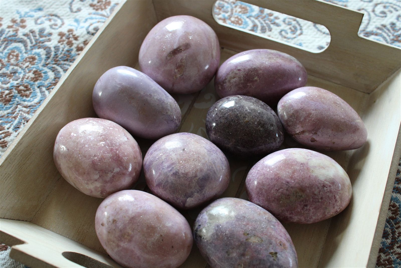 Grand galet de lépidolite tons roses AU CHOIX - Aurore Lune 