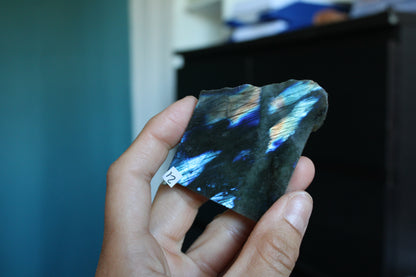 Morceau de labradorite mi-brute AU CHOIX menu déroulant - Aurore Lune 