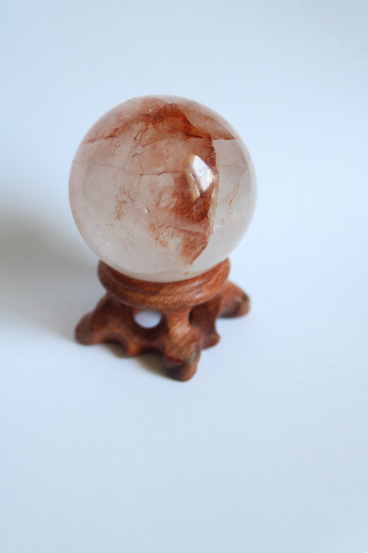1 sphère quartz hématoïde 4.4 cm