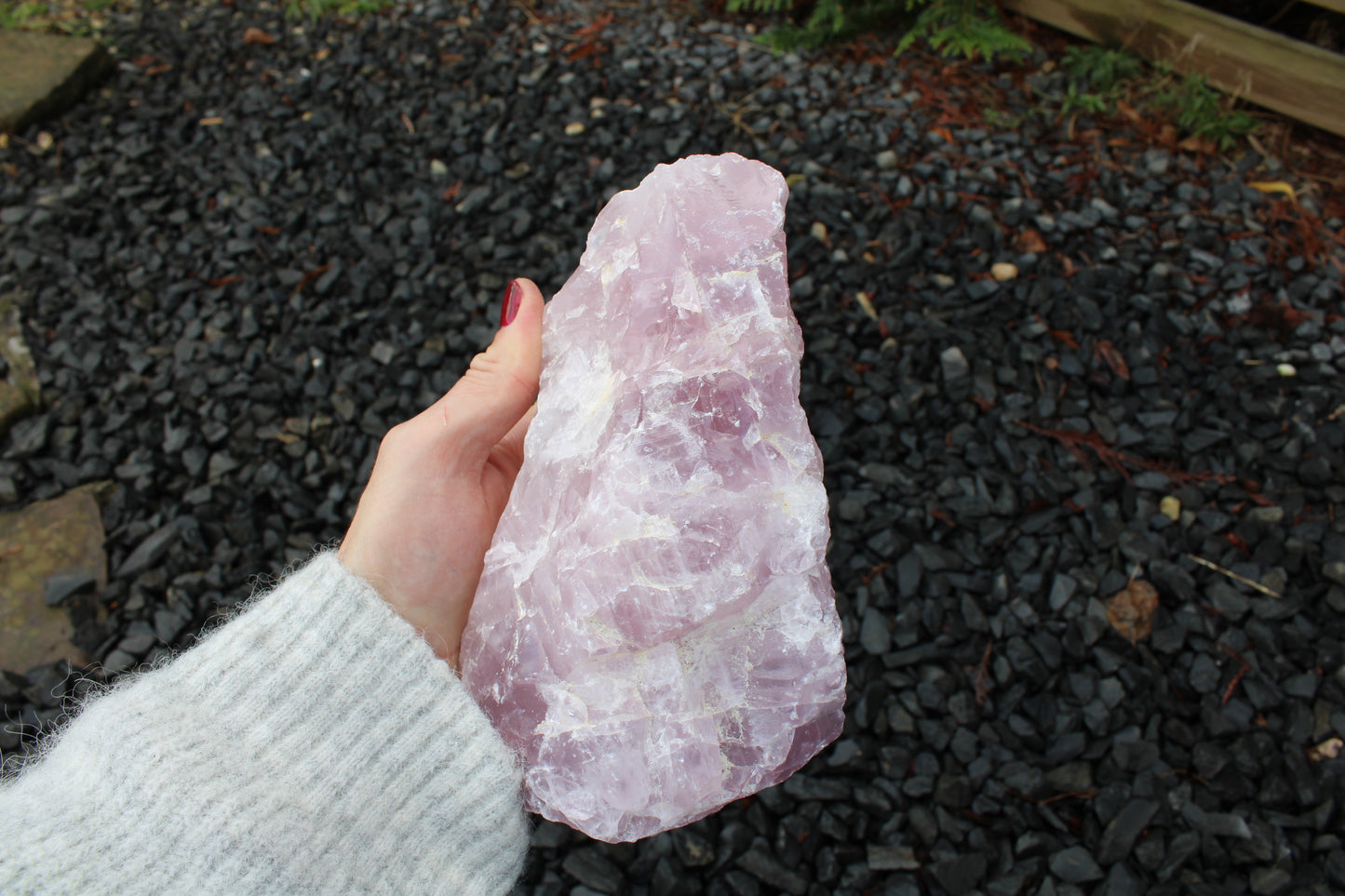 1 morceau brut de quartz rose 1.8 kg