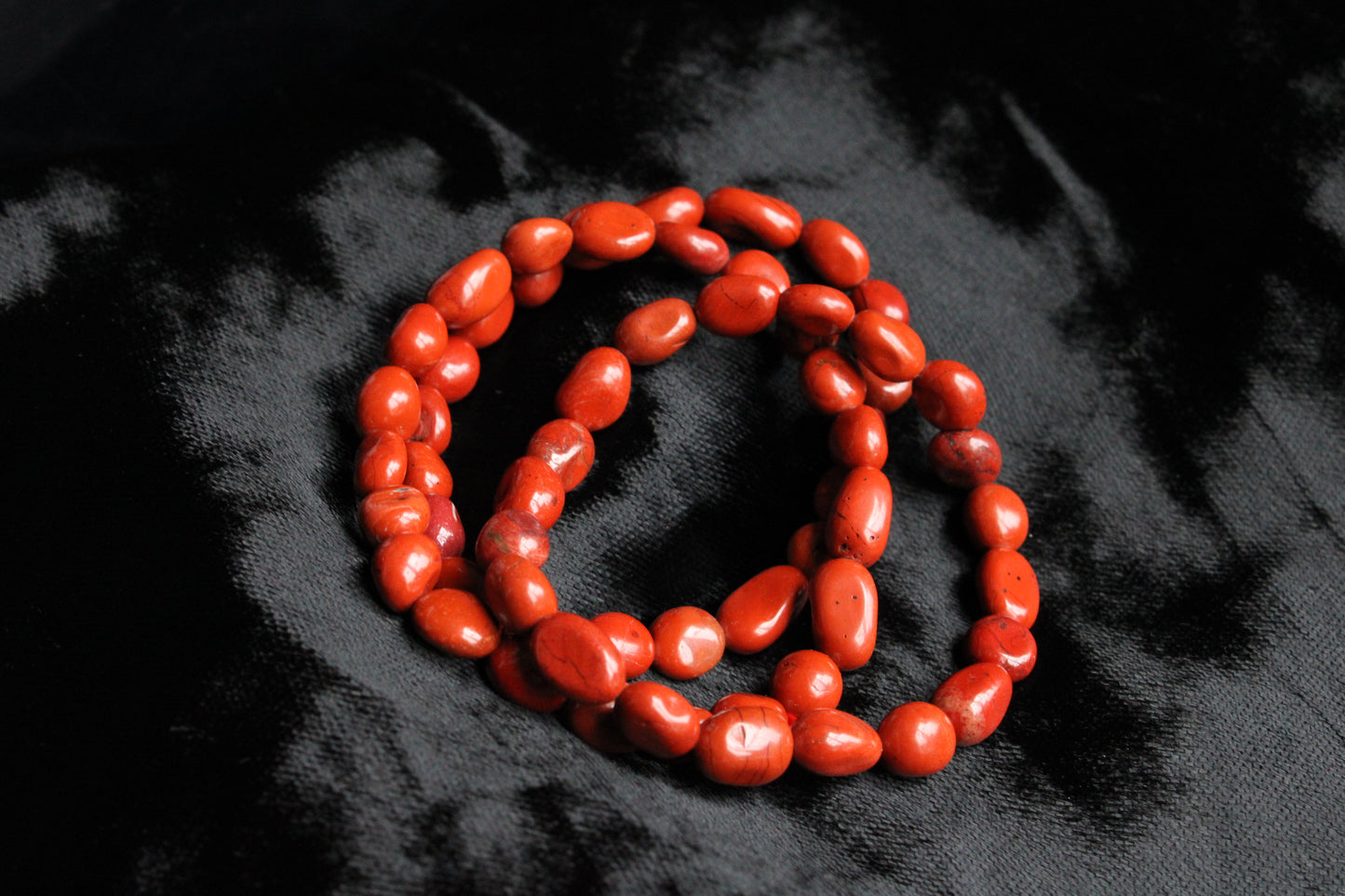 Bracelet élastiqué en jaspe rouge poignet fin à moyen
