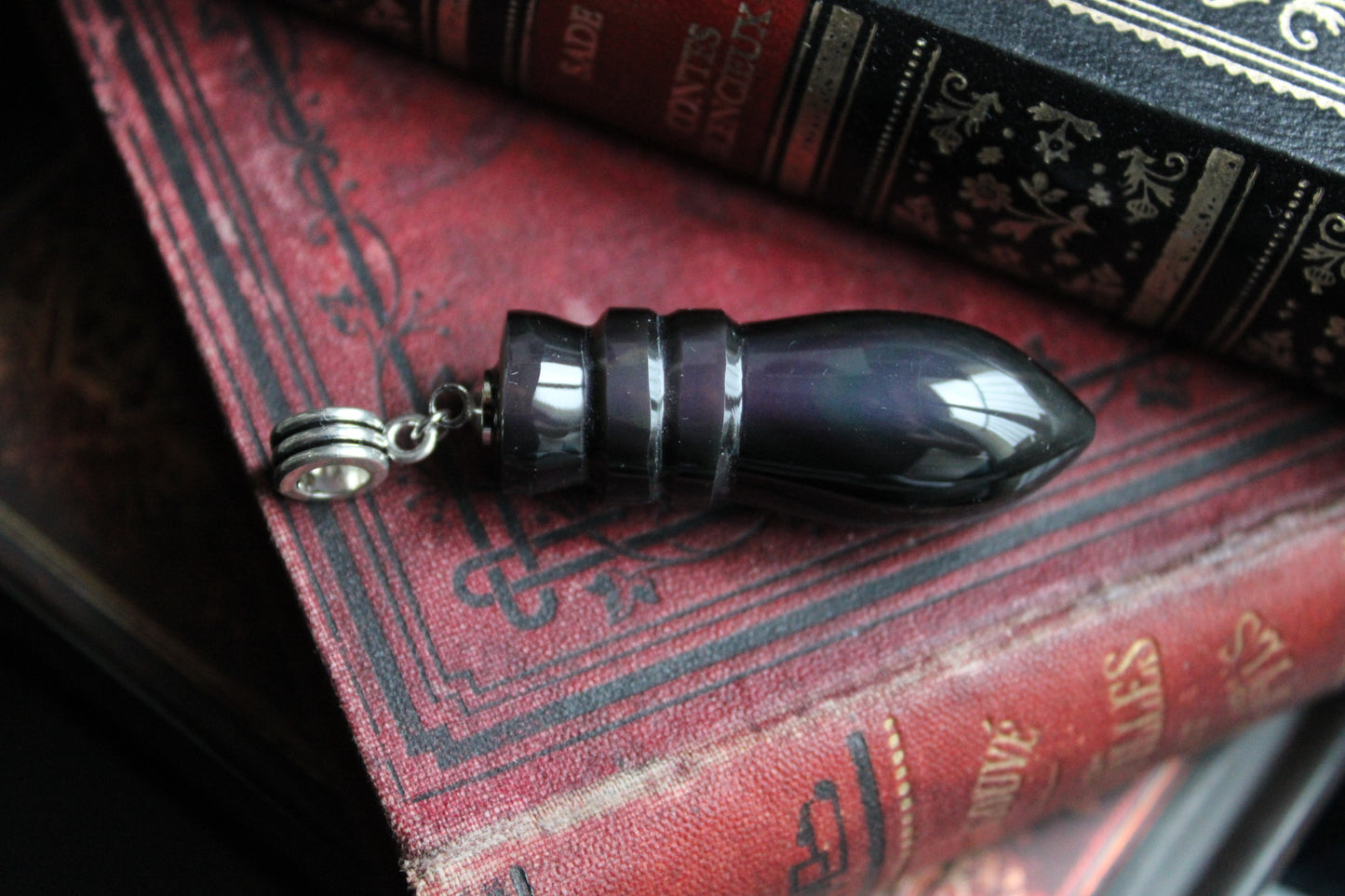 Collier pendule en obsidienne œil céleste ou arc en ciel