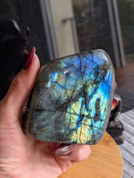Labradorite à poser 0.565kg - Aurore Lune 