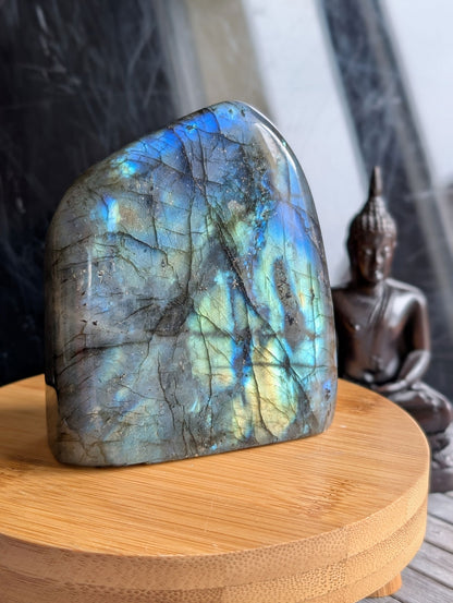 Labradorite à poser 0.565kg - Aurore Lune 