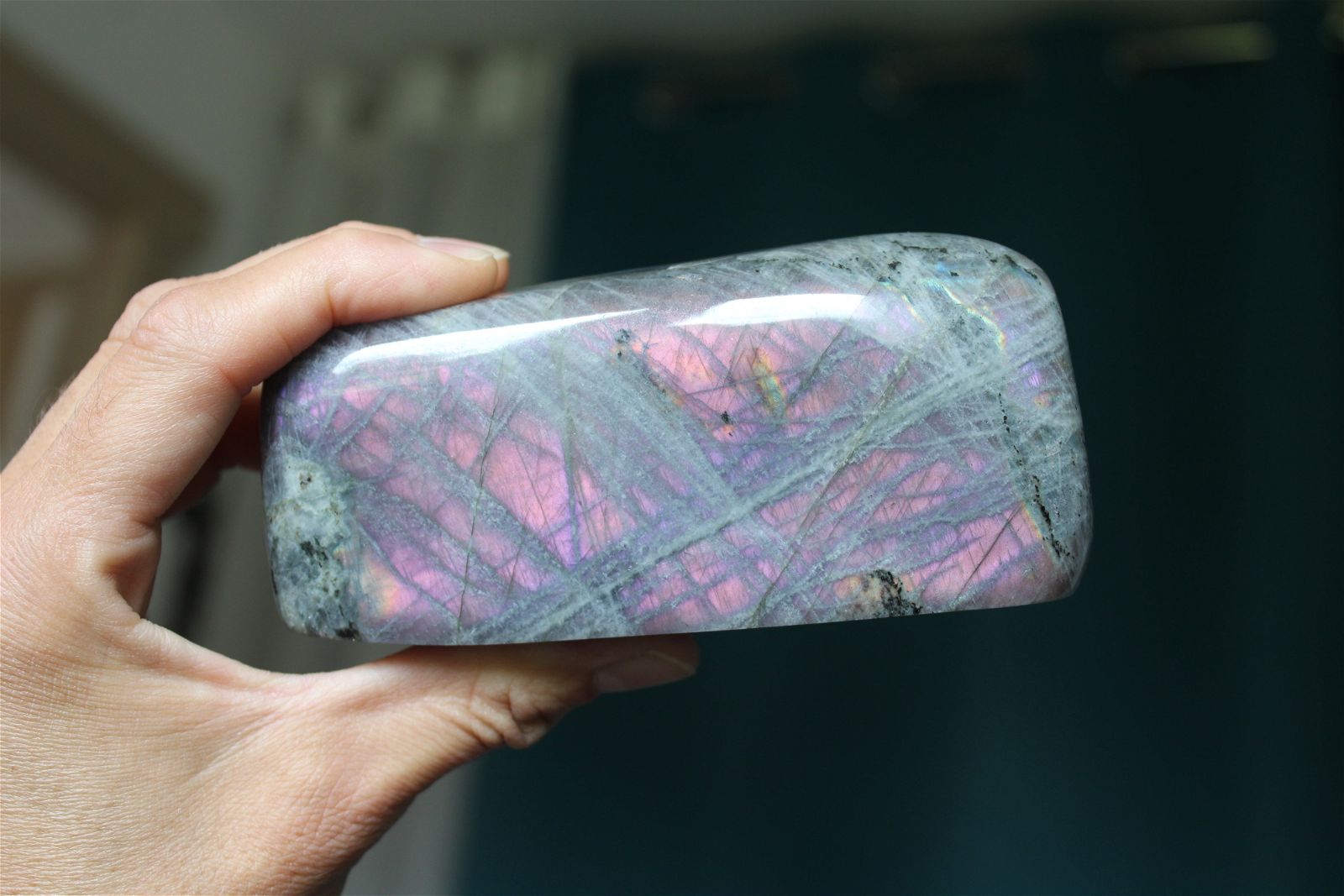 Labradorite à poser 500gr. 12 cm - Aurore Lune 