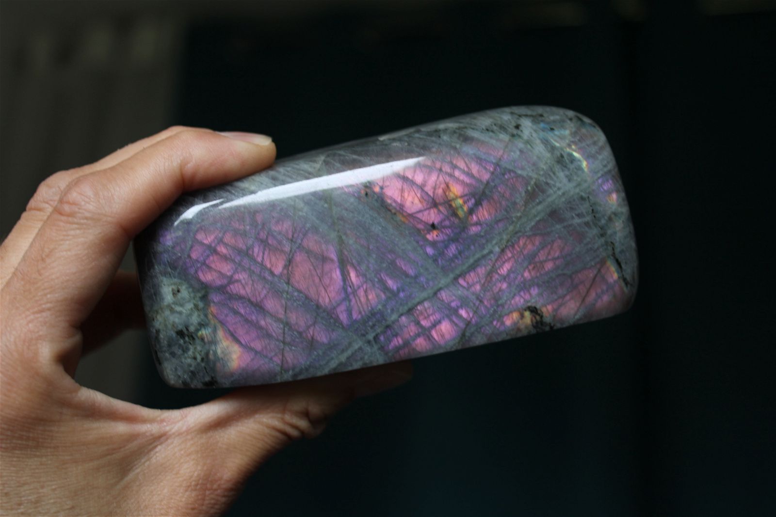 Labradorite à poser 500gr. 12 cm - Aurore Lune 