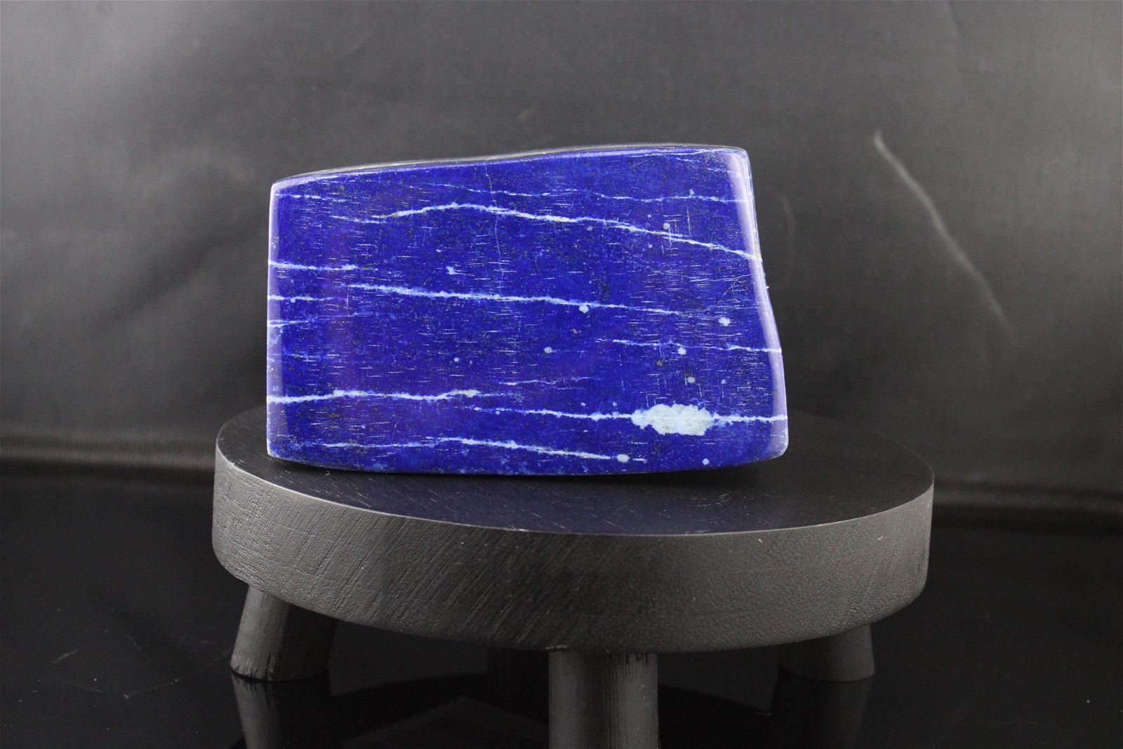 Lapis lazuli à poser 0.5 kg 9 cm - Aurore Lune 