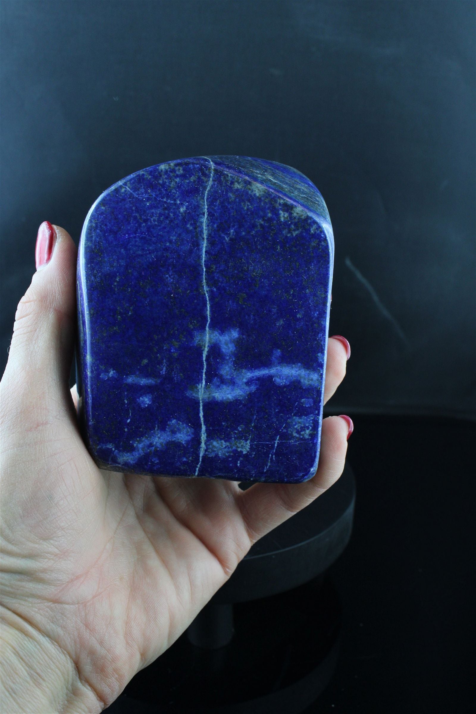 Lapis lazuli à poser 0.7 kg 10 cm - Aurore Lune 