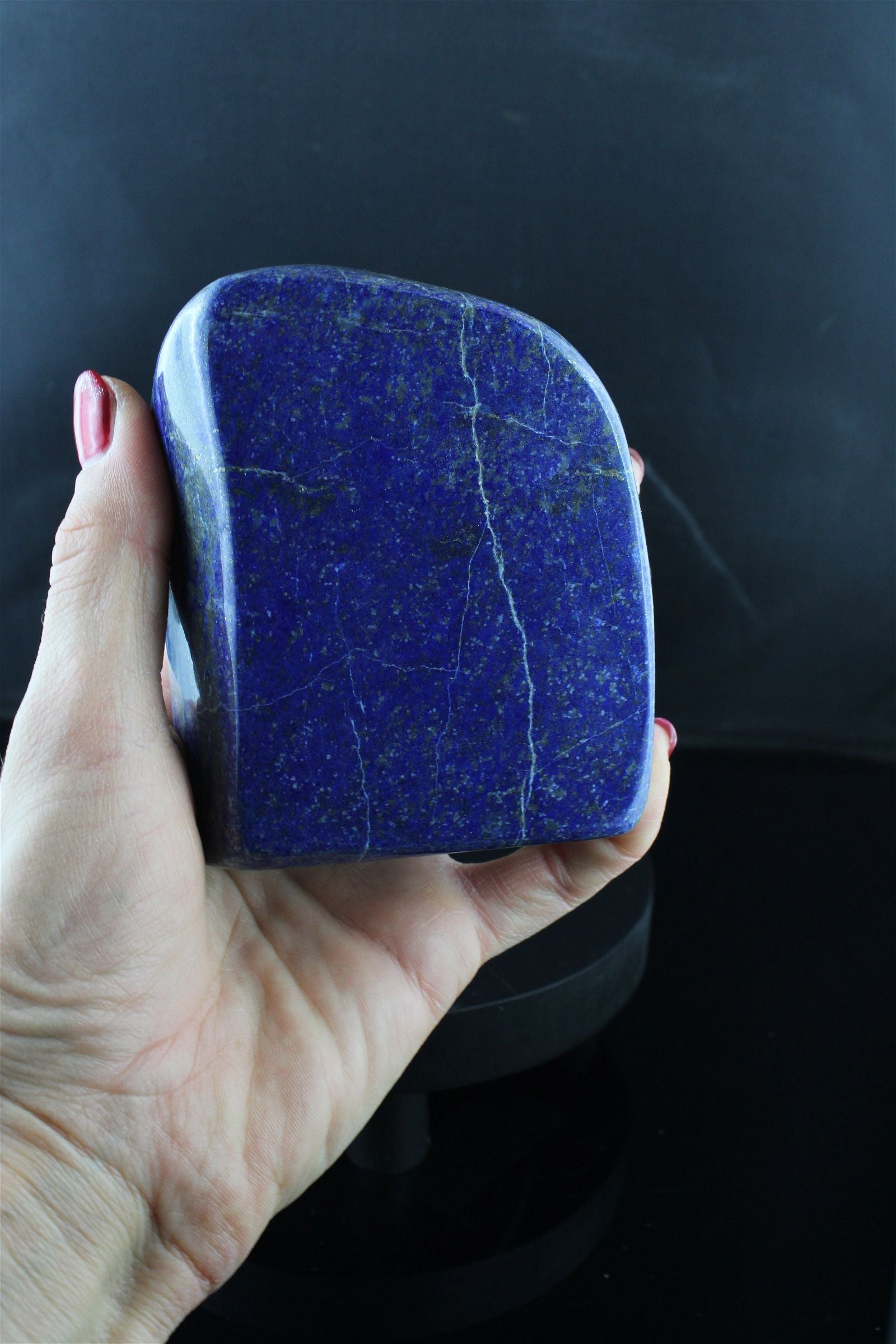 Lapis lazuli à poser 0.7 kg 10 cm - Aurore Lune 