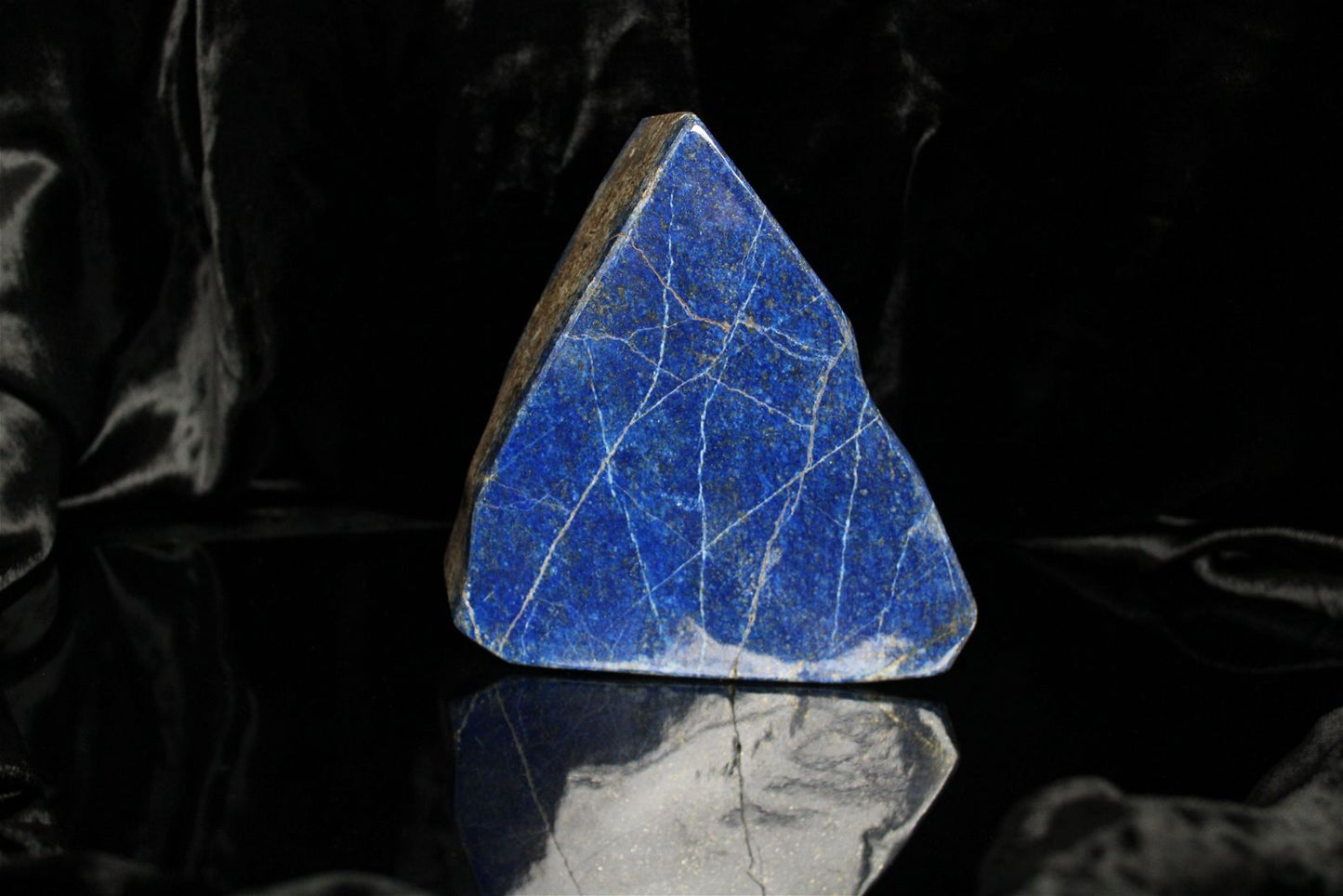 Lapis lazuli à poser 1.52 kg - Aurore Lune 