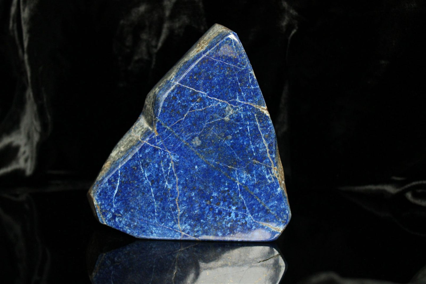 Lapis lazuli à poser 1.52 kg - Aurore Lune 