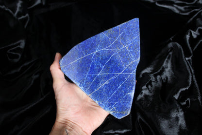 Lapis lazuli à poser 1.52 kg - Aurore Lune 