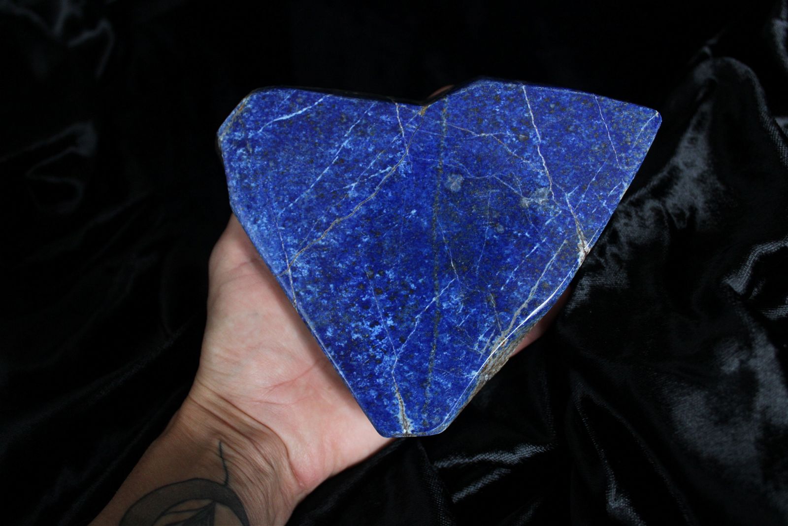 Lapis lazuli à poser 1.52 kg - Aurore Lune 