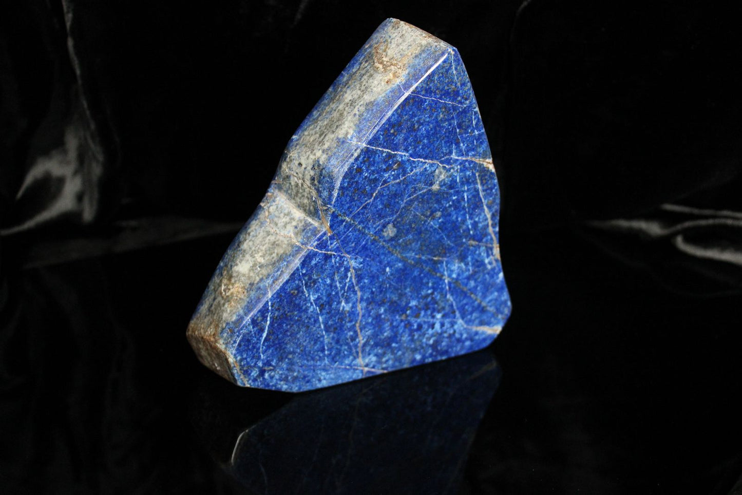 Lapis lazuli à poser 1.52 kg - Aurore Lune 