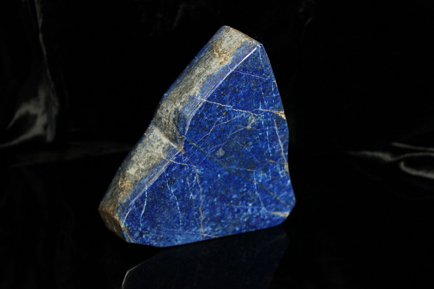 Lapis lazuli à poser 1.52 kg - Aurore Lune 