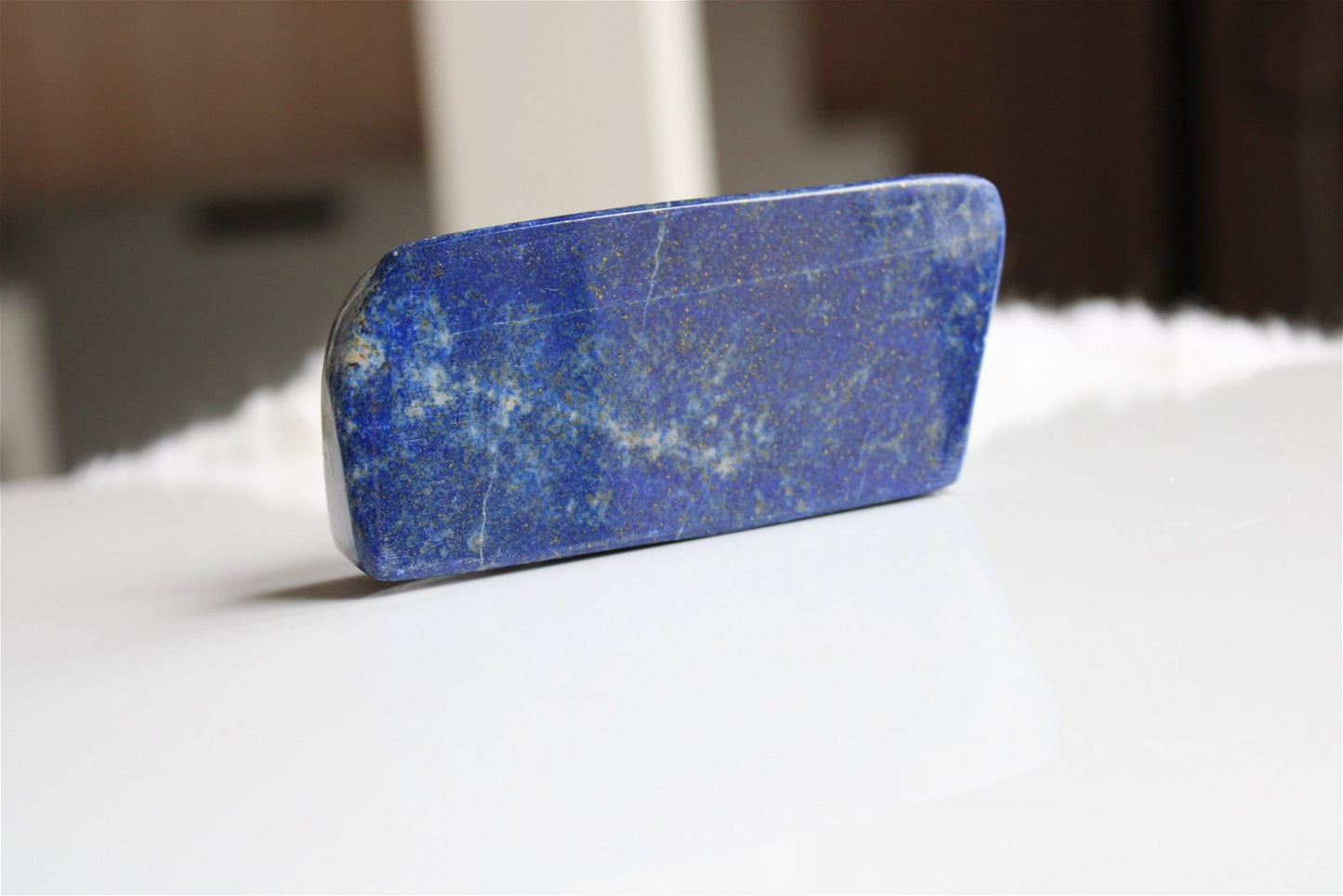 Lapis lazuli à poser 172 grammes 9 cm - Aurore Lune 