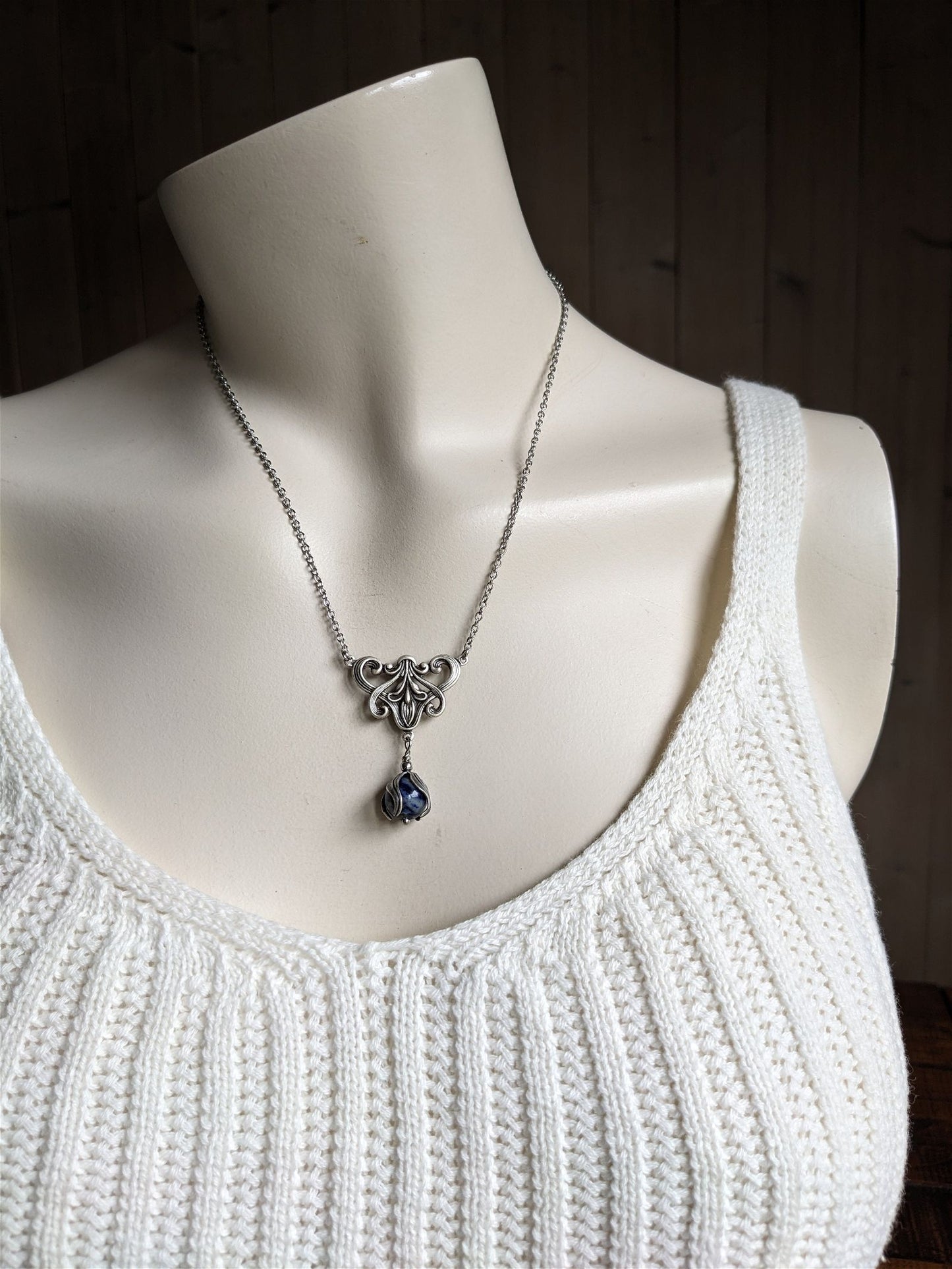 Lapis lazuli en collier baroque - Aurore Lune 